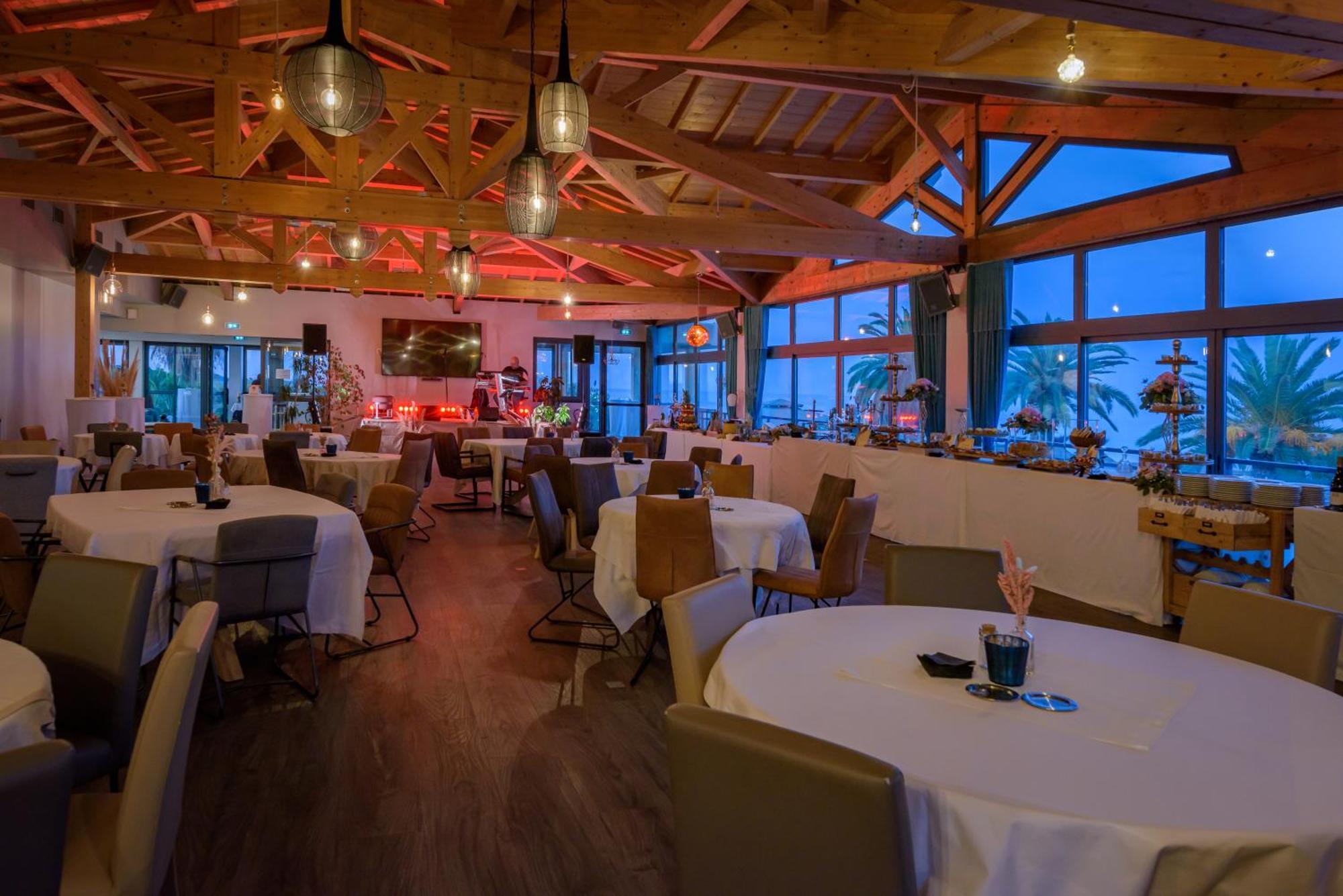 Hotel & Restaurant San Pellegrino Folelli Exterior photo